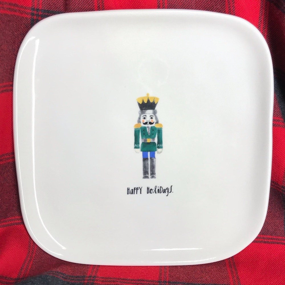 Rae Dunn green nutcracker medium plate